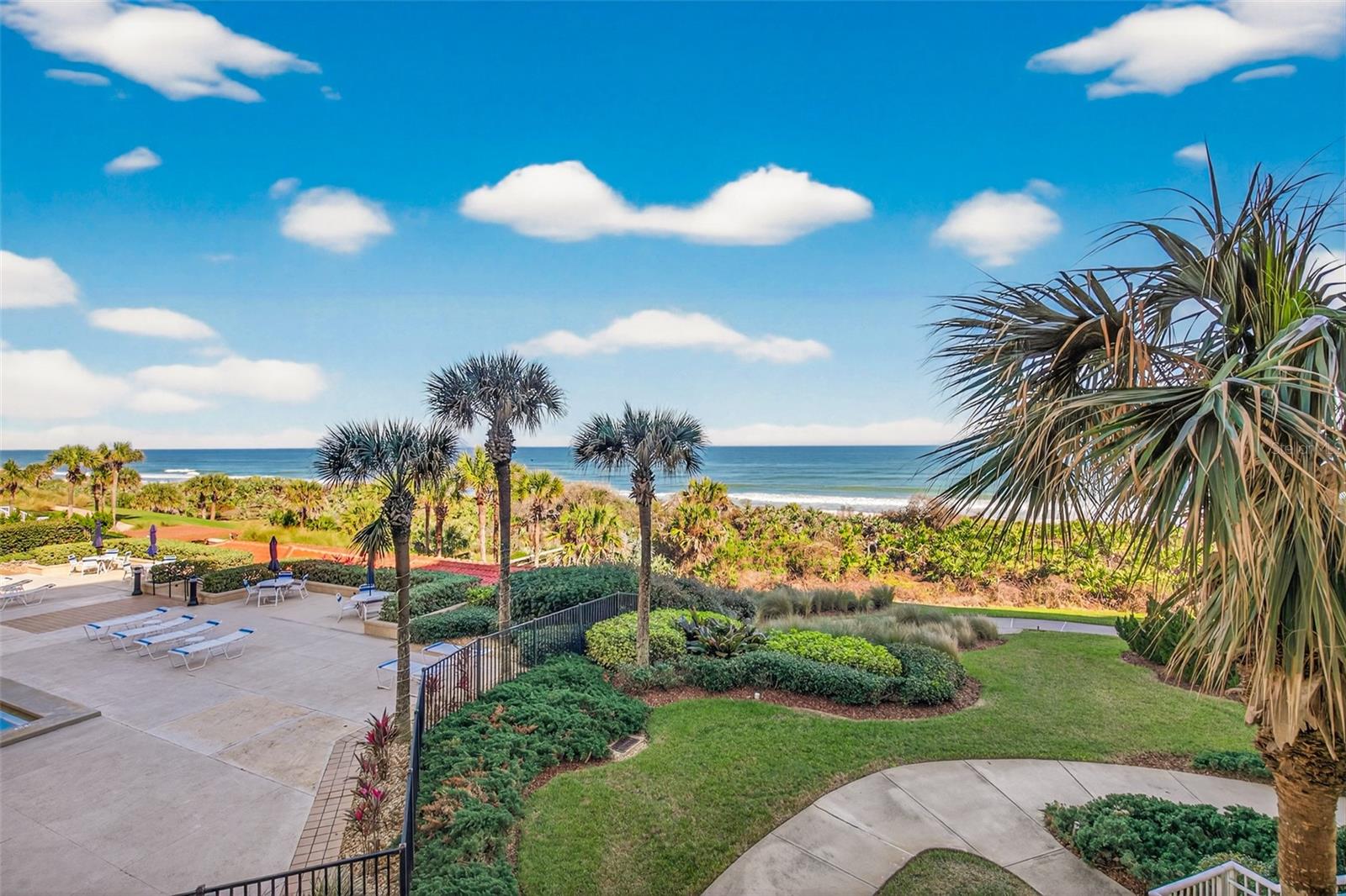 15 AVENUE DE LA MER #2204