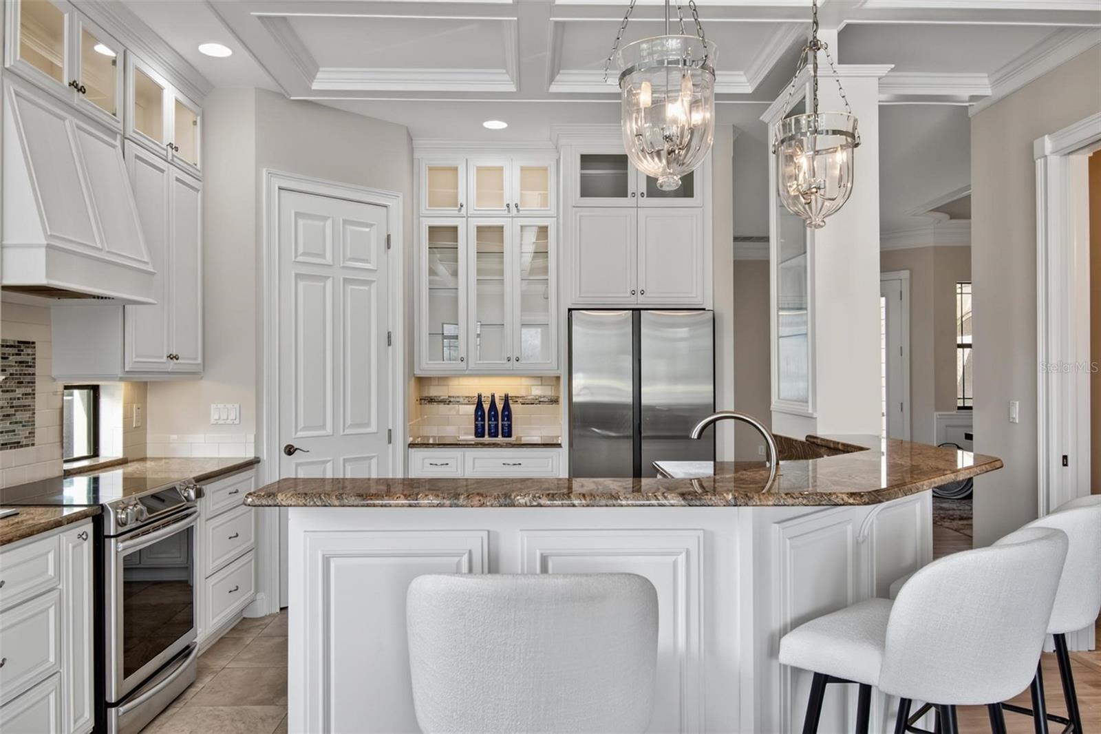 259 YACHT HARBOR DR