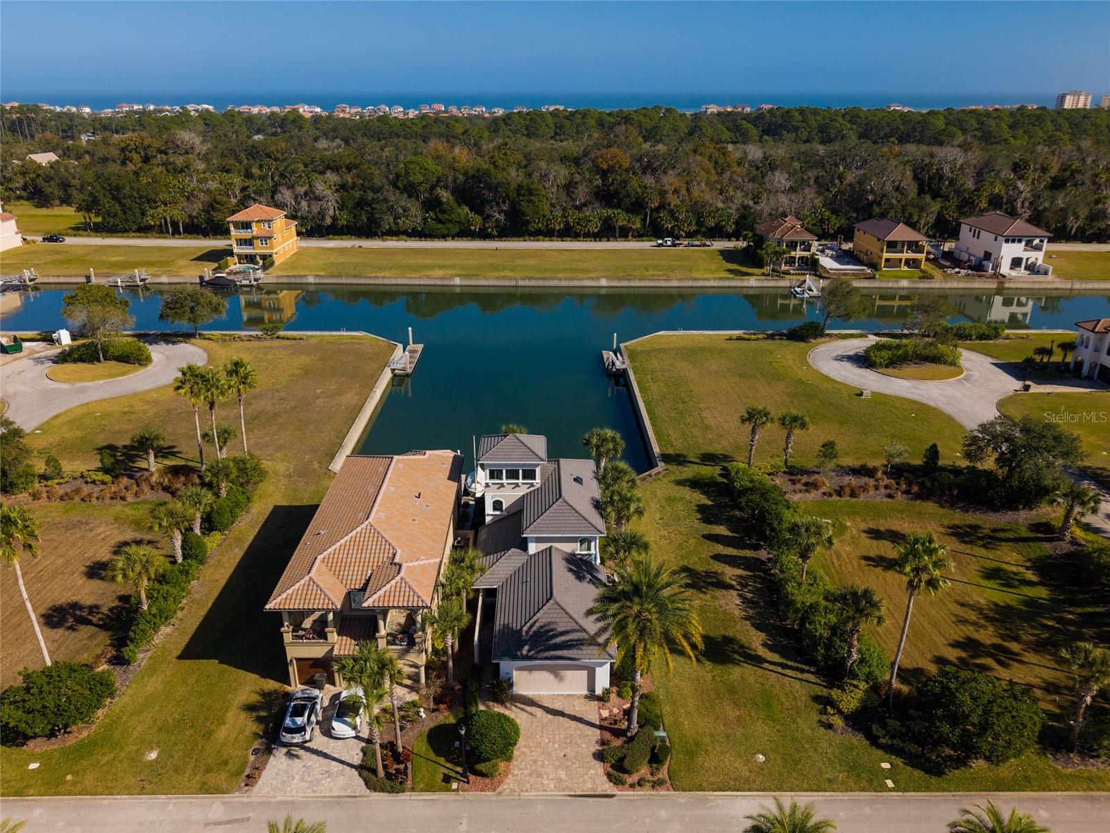259 YACHT HARBOR DR