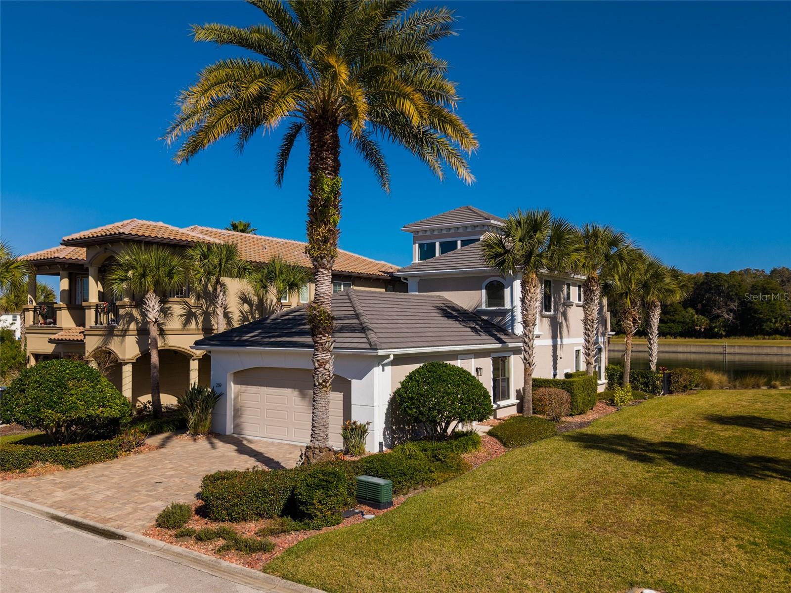 259 YACHT HARBOR DR