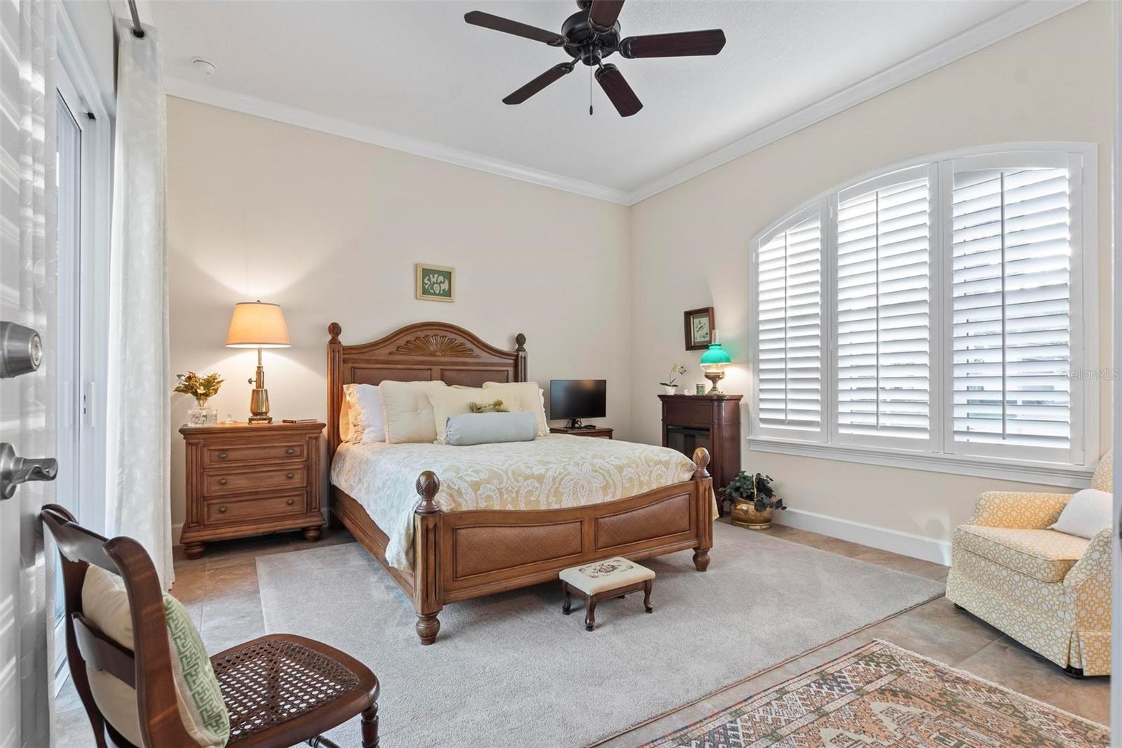 54 NEW WATER OAK DR