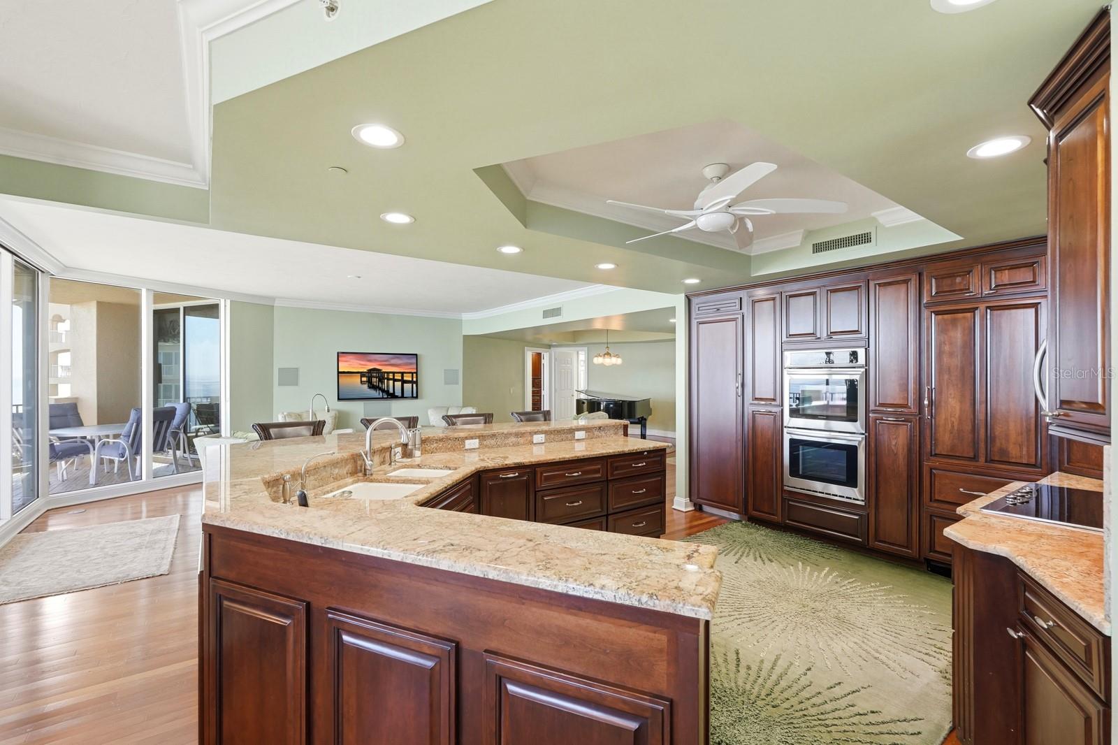 7 AVENUE DE LA MER #706