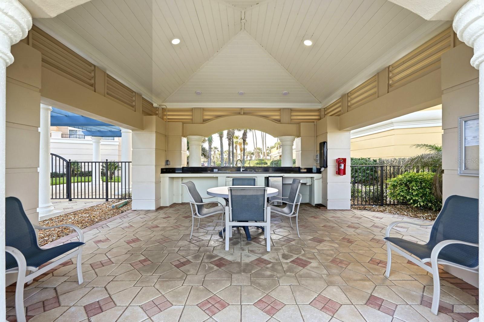 7 AVENUE DE LA MER #706