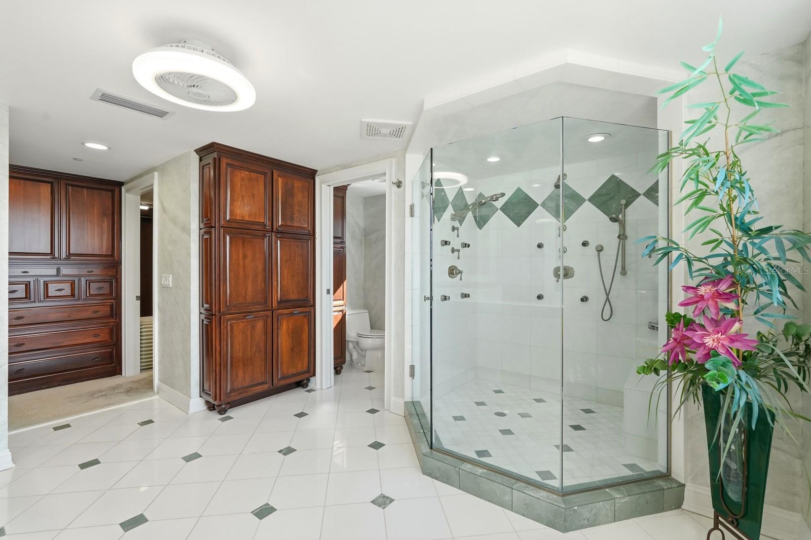 7 AVENUE DE LA MER #706