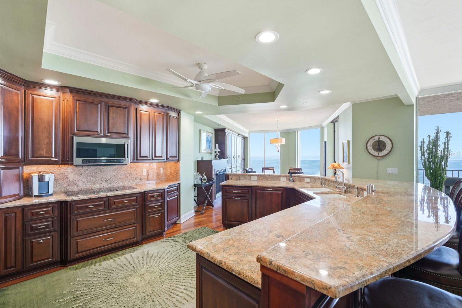 7 AVENUE DE LA MER #706