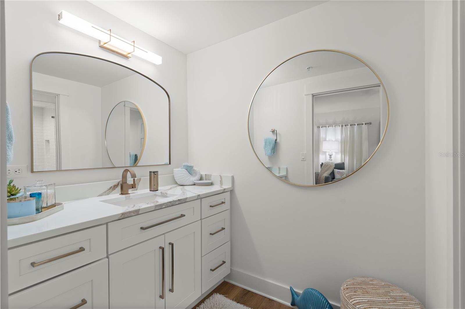 200 OCEAN CREST DR #312