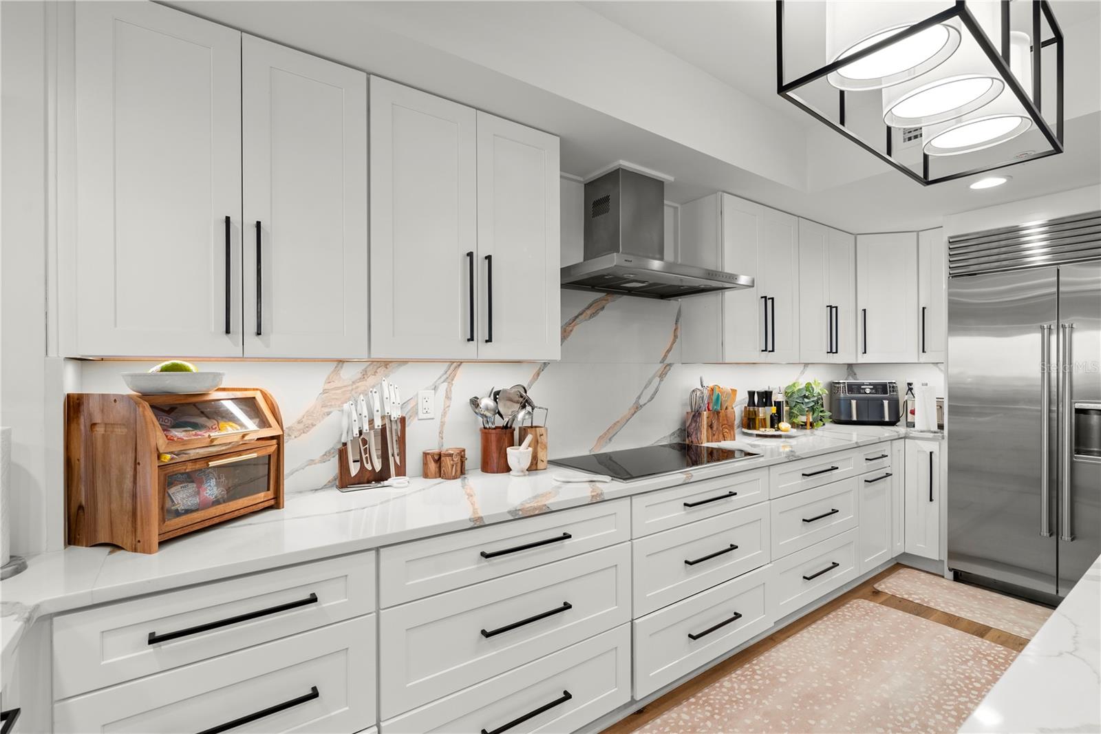 200 OCEAN CREST DR #312