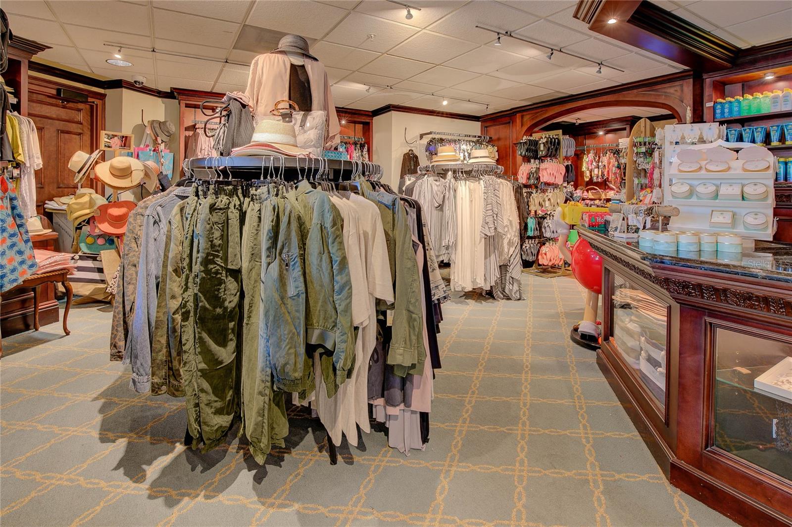 200 OCEAN CREST DR #312