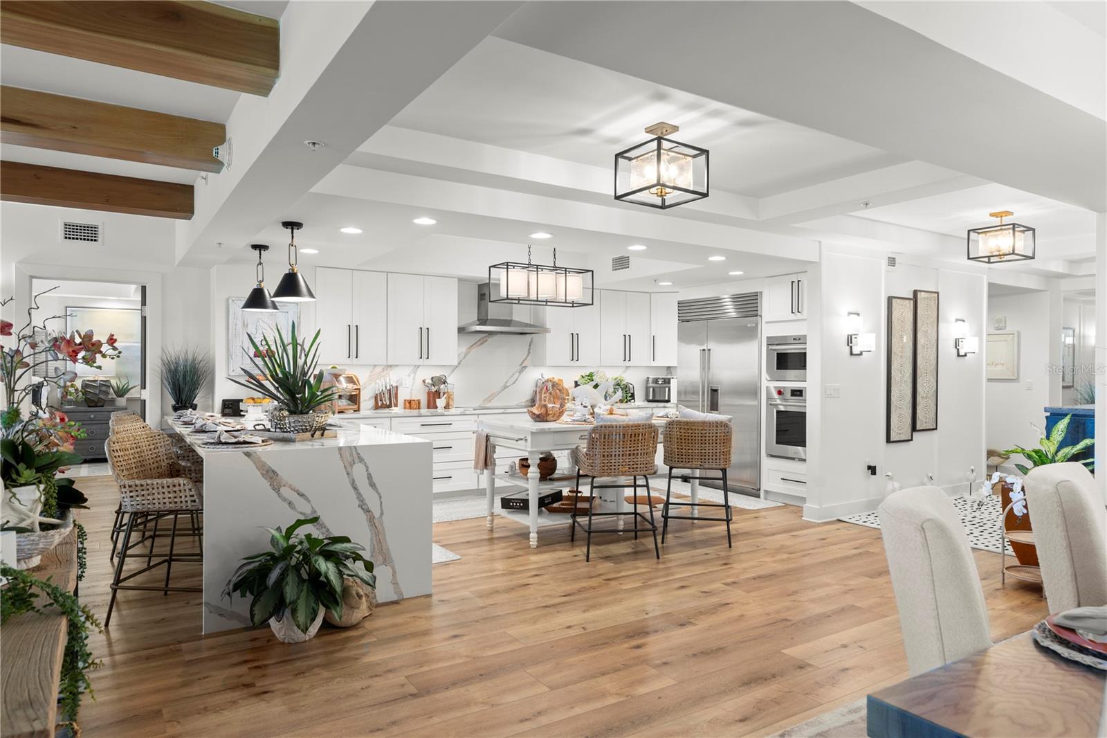 200 OCEAN CREST DR #312