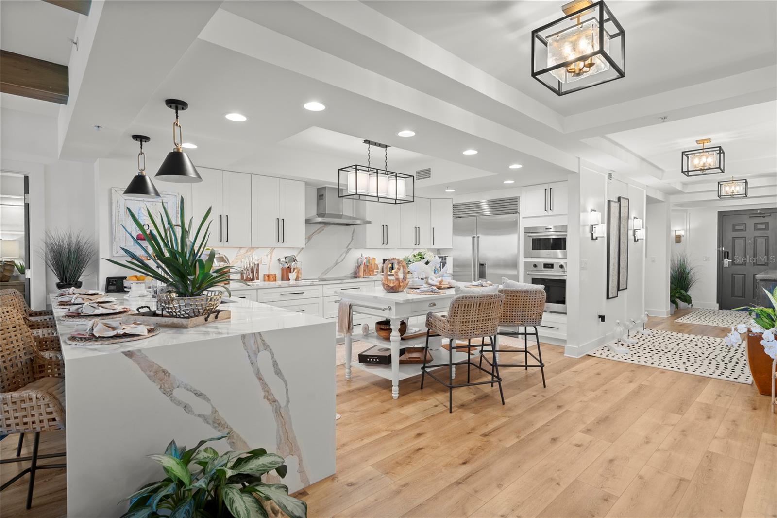 200 OCEAN CREST DR #312