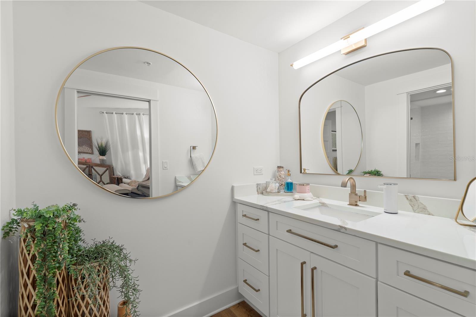 200 OCEAN CREST DR #312