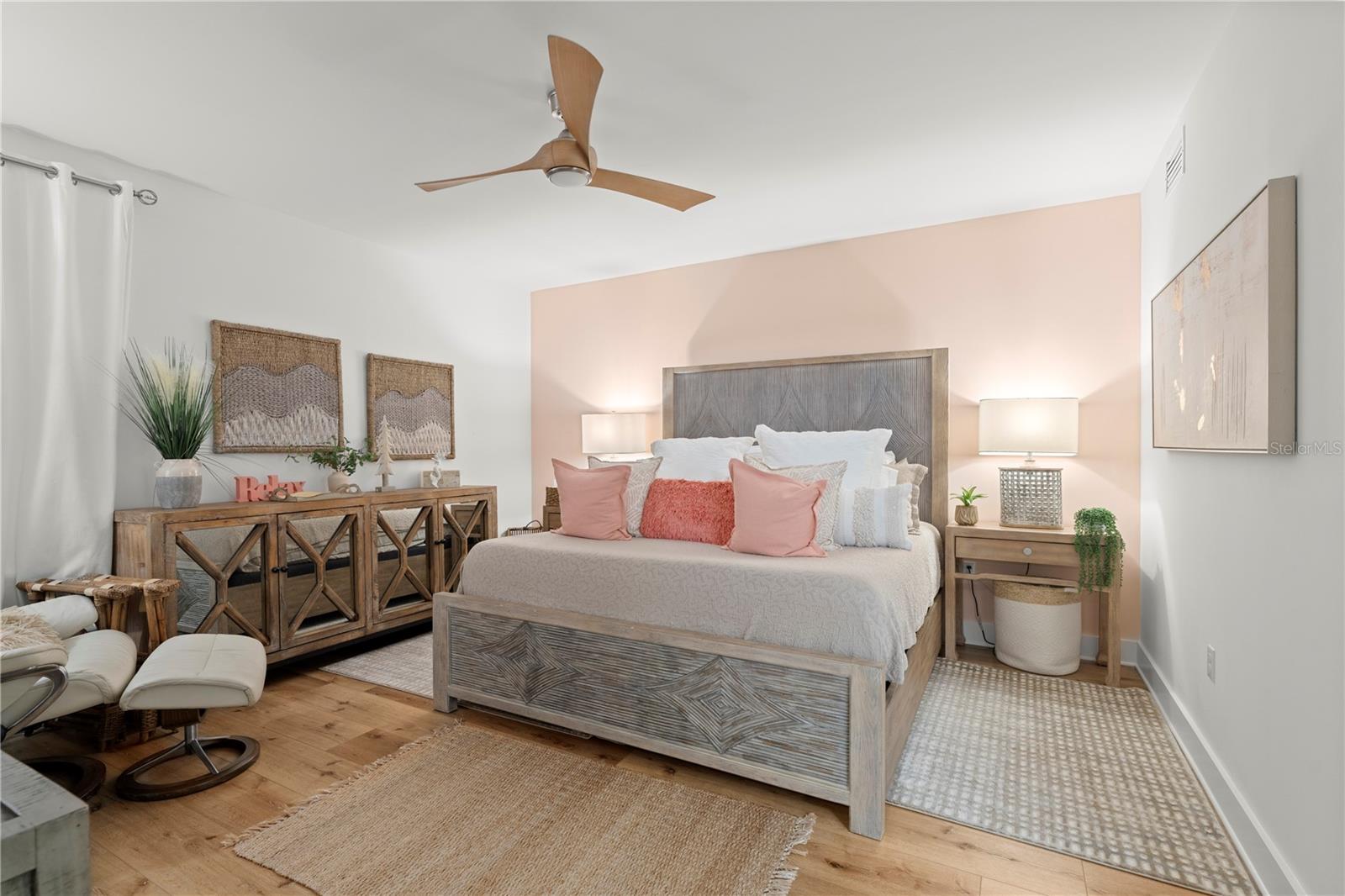 200 OCEAN CREST DR #312