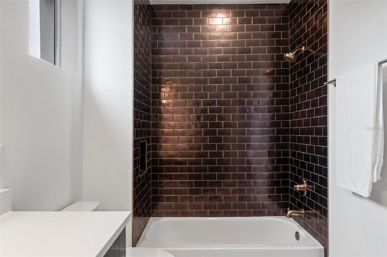 455 RIVERFRONT DR #A201