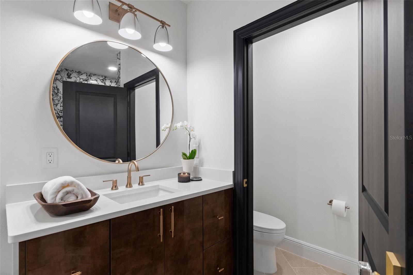 455 RIVERFRONT DR #A201