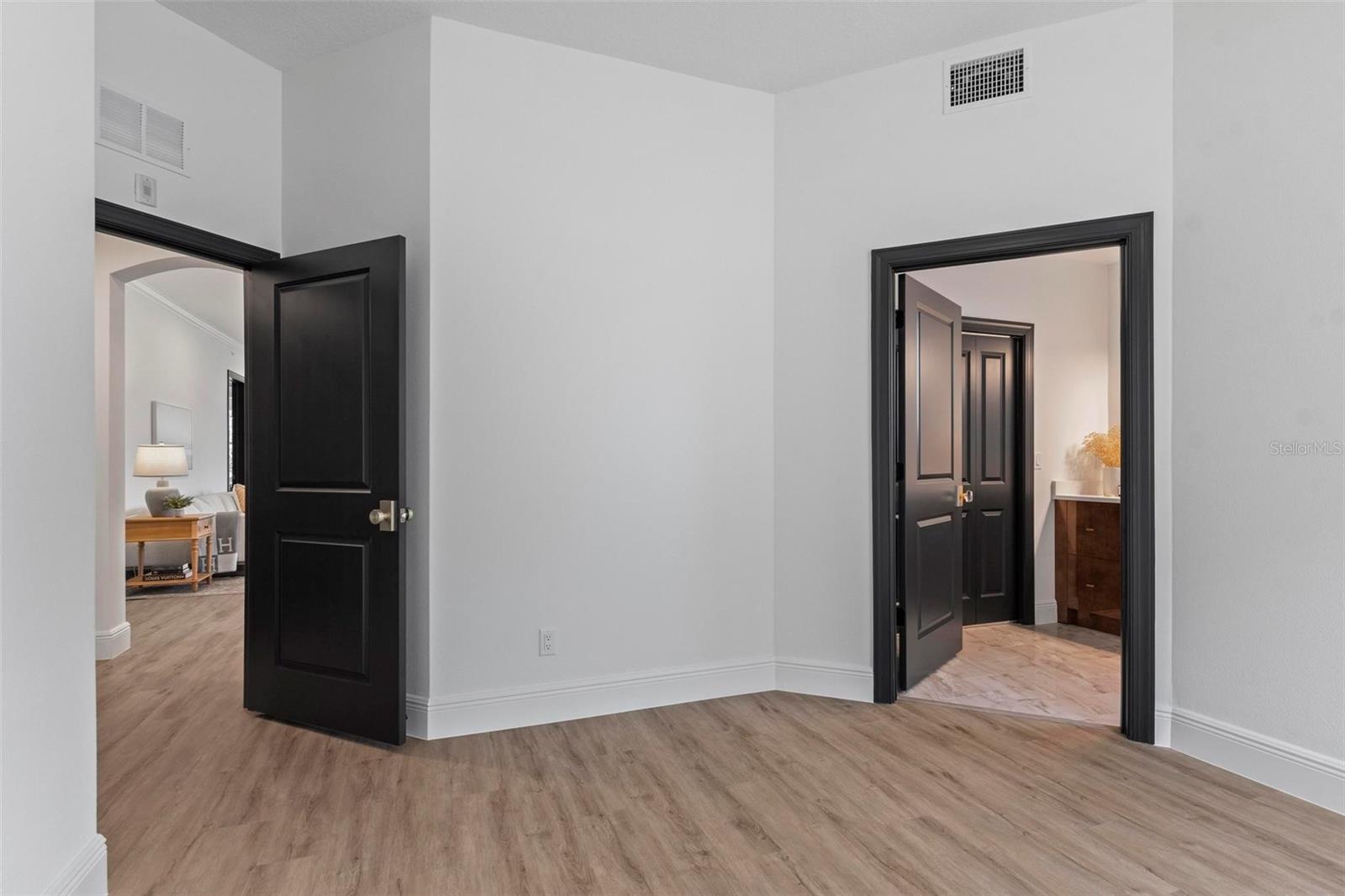 455 RIVERFRONT DR #A201