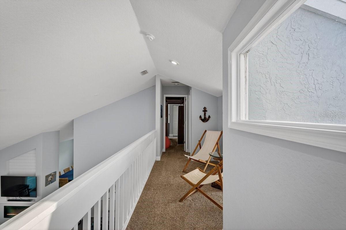 10 FLEMING CT