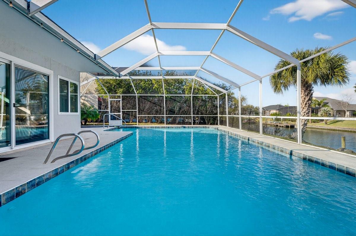 10 FLEMING CT