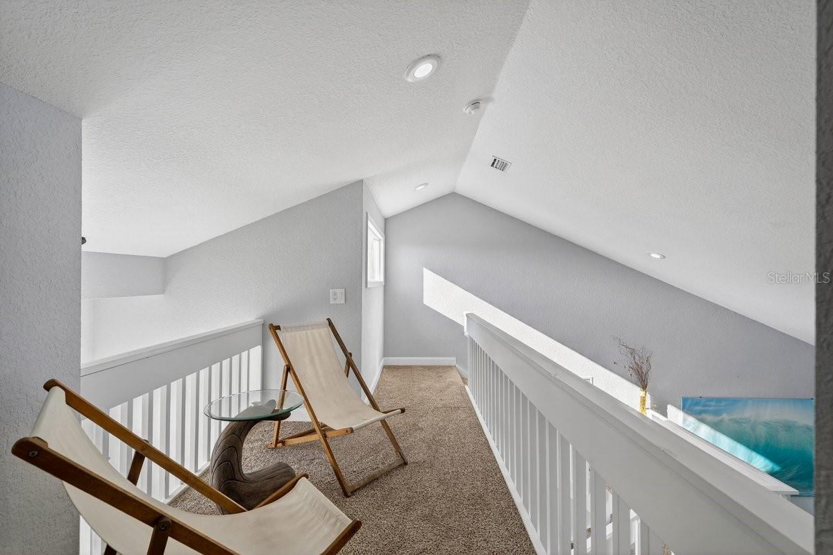 10 FLEMING CT