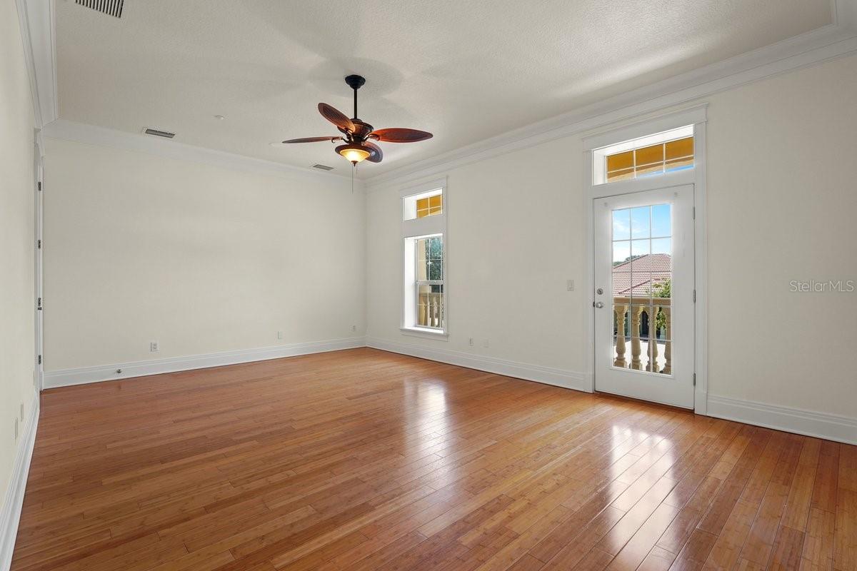 29 OAK VIEW CIR E