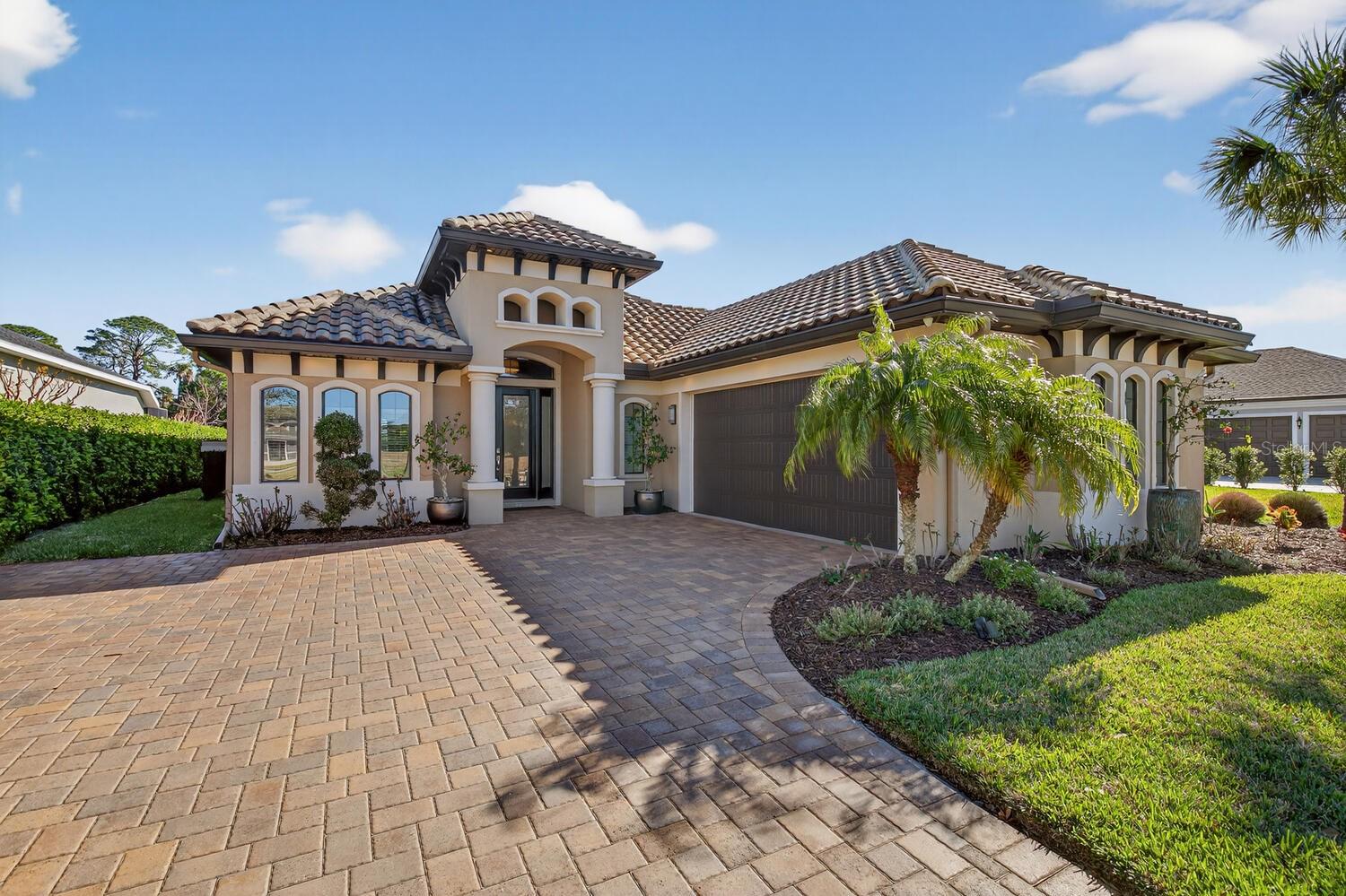 77 HERON DR