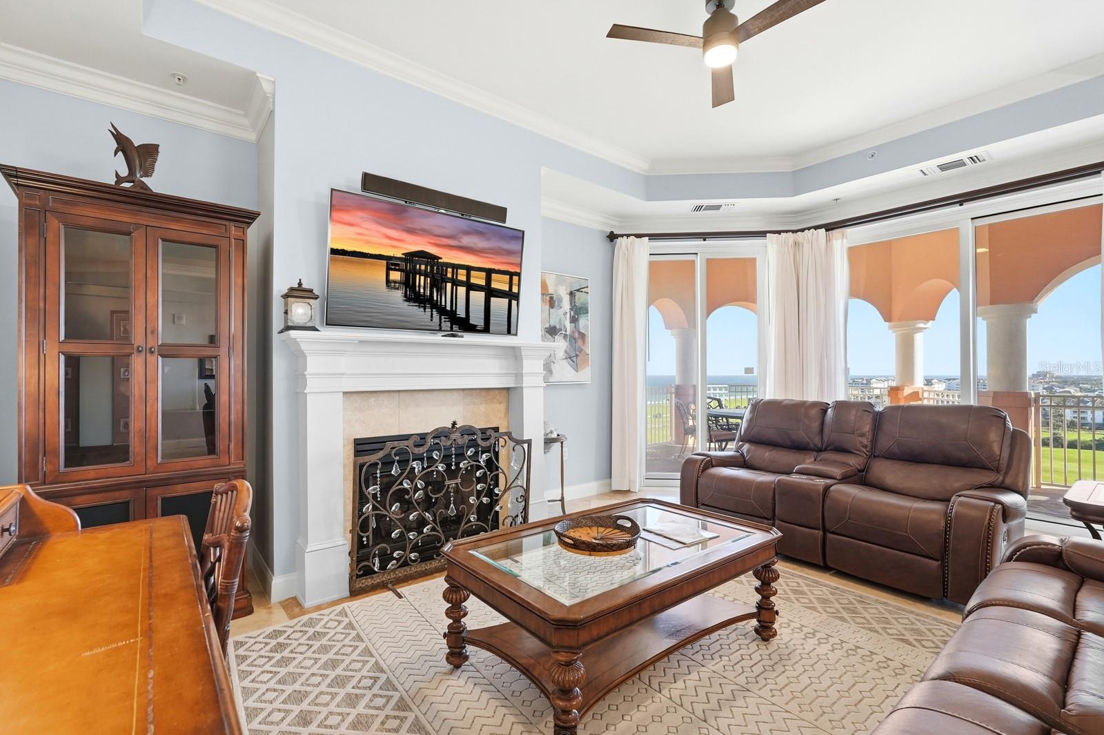 200 OCEAN CREST DR #843