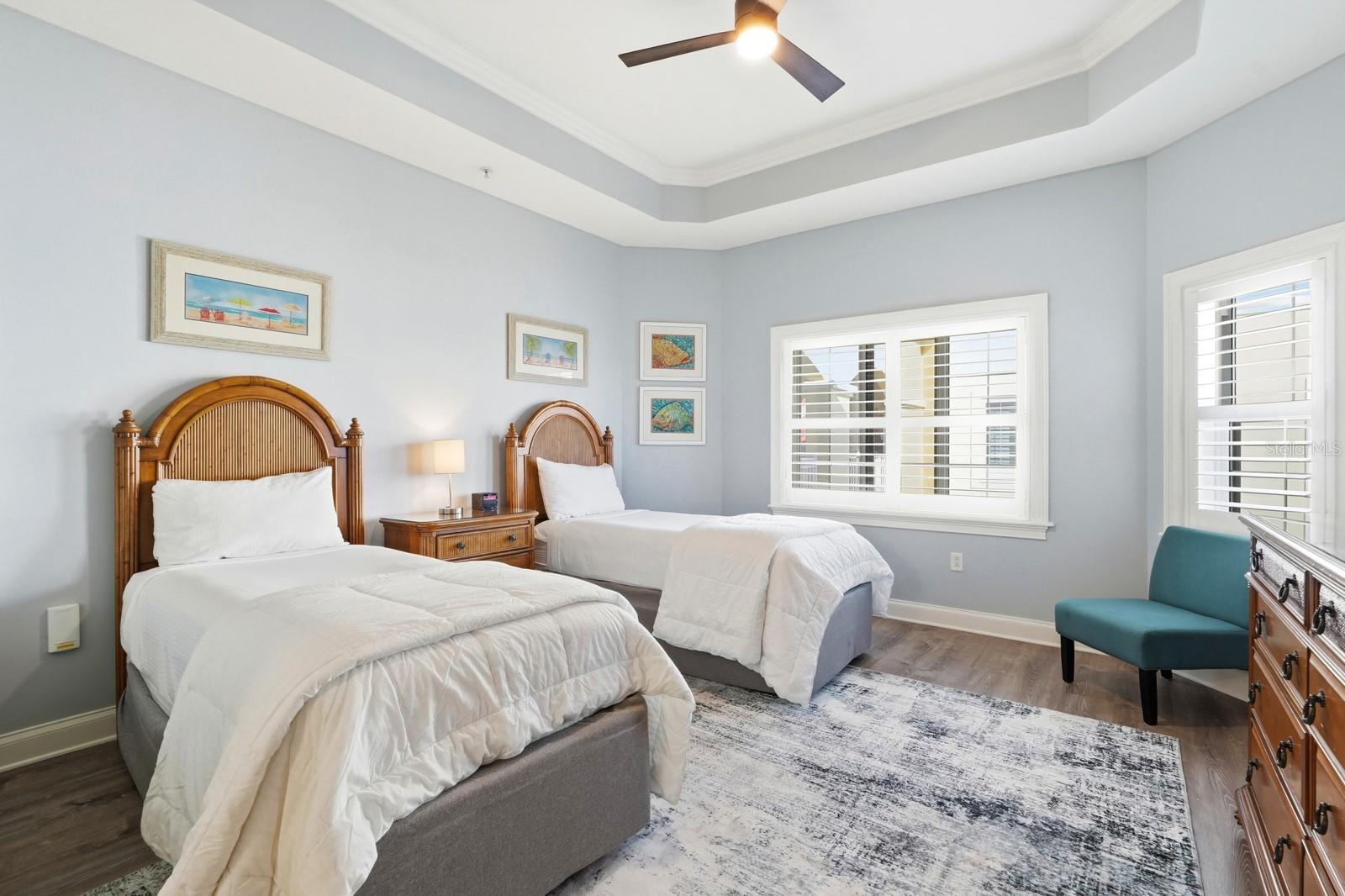 200 OCEAN CREST DR #843