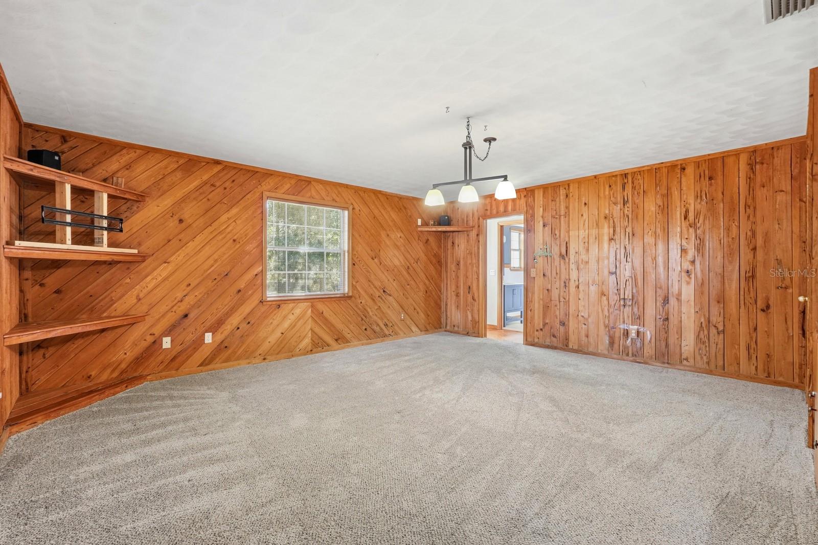 404 OLD HAW CREEK RD