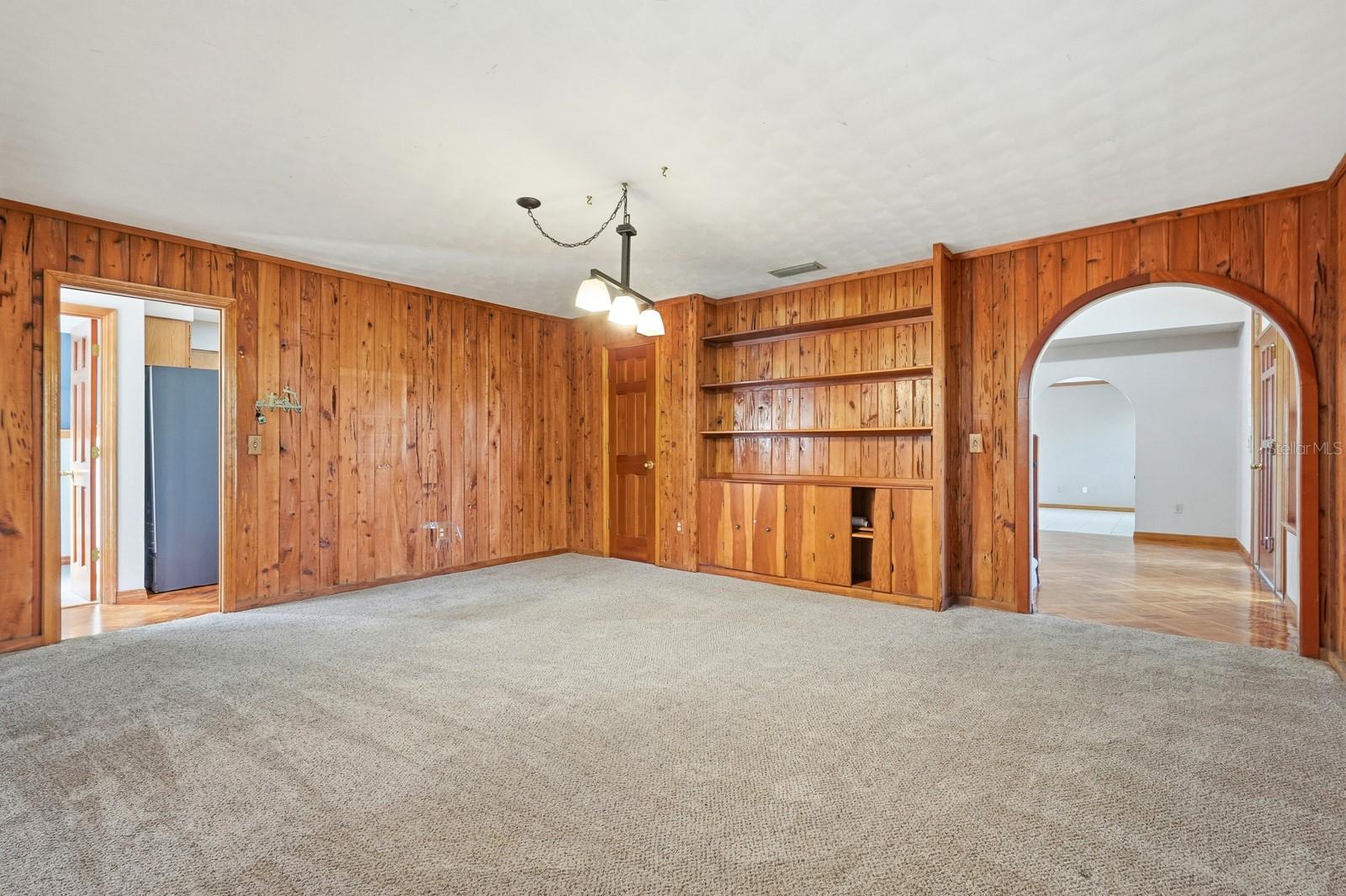 404 OLD HAW CREEK RD