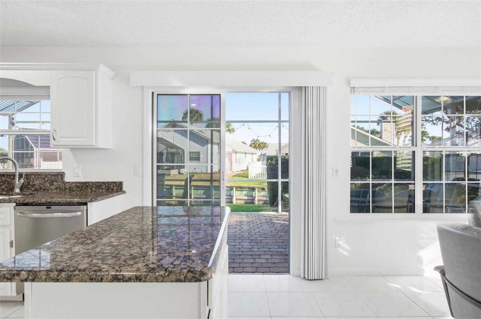35 BEDFORD DR