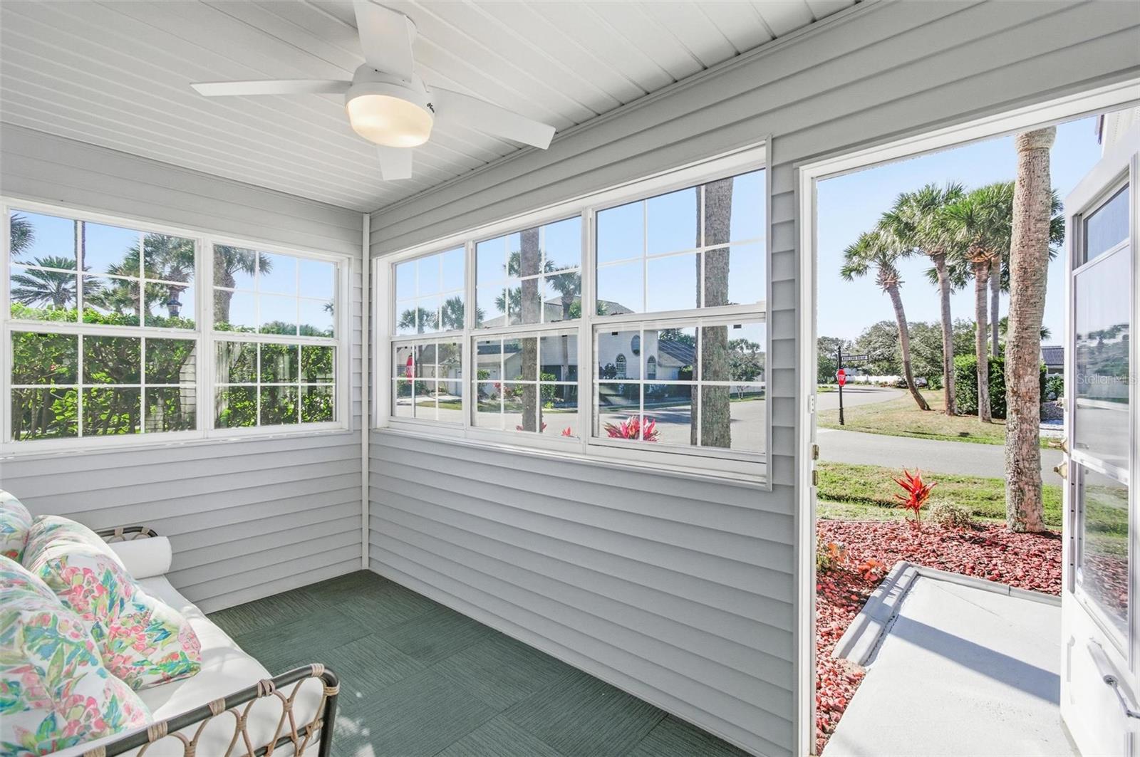 35 BEDFORD DR