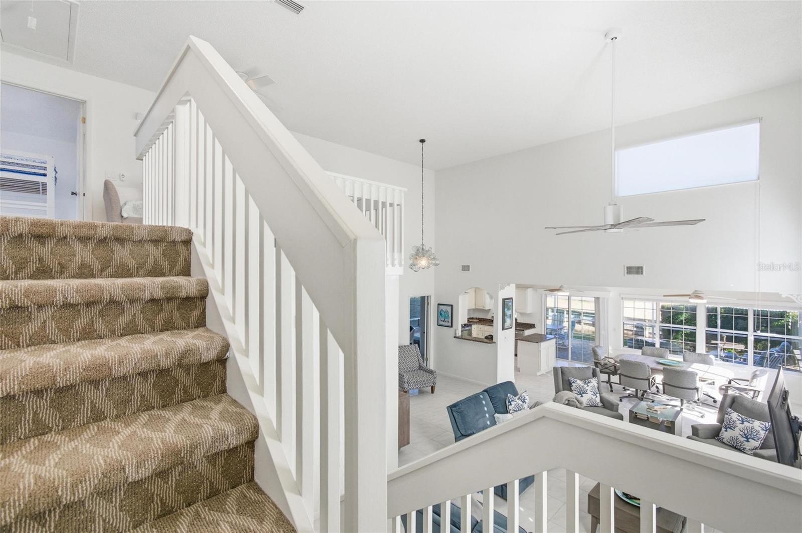 35 BEDFORD DR