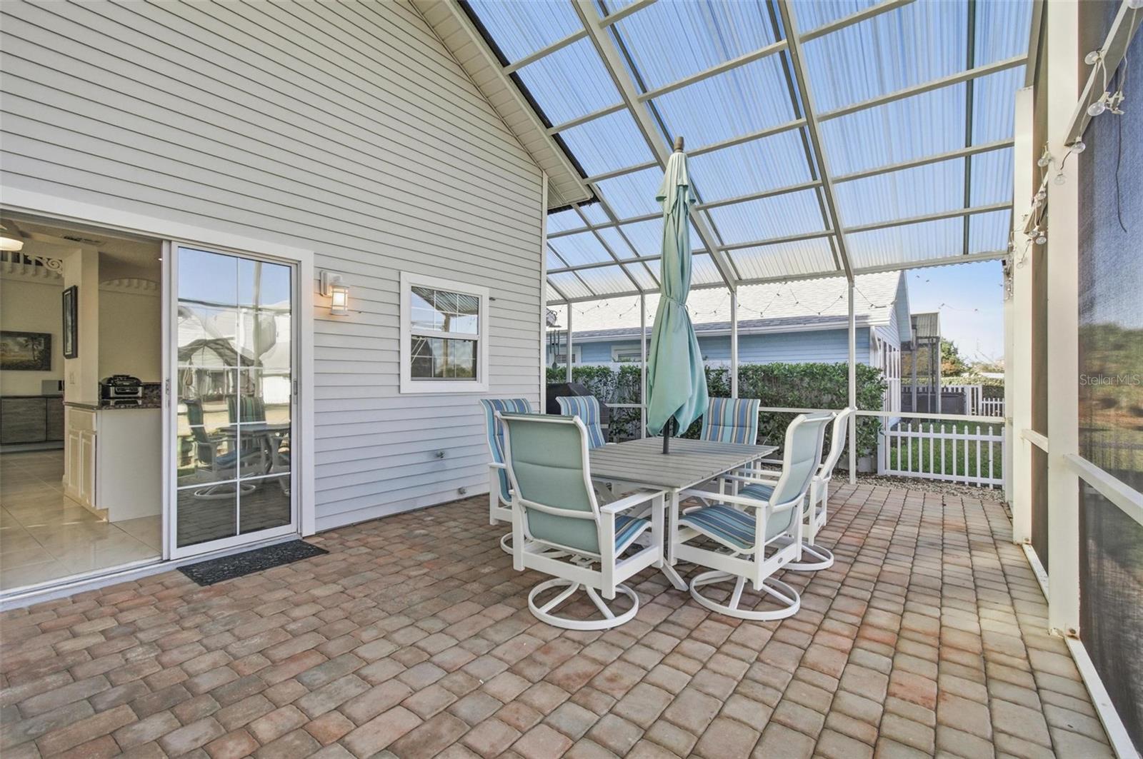 35 BEDFORD DR