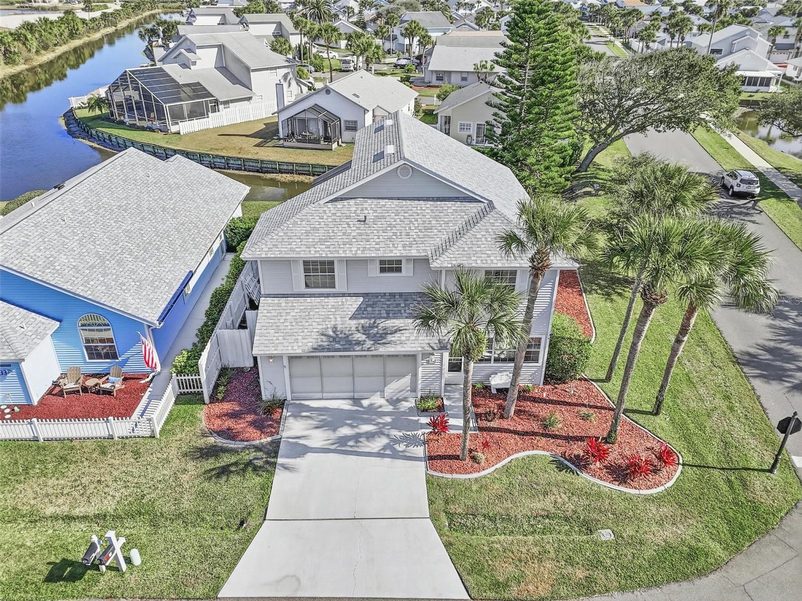 35 BEDFORD DR