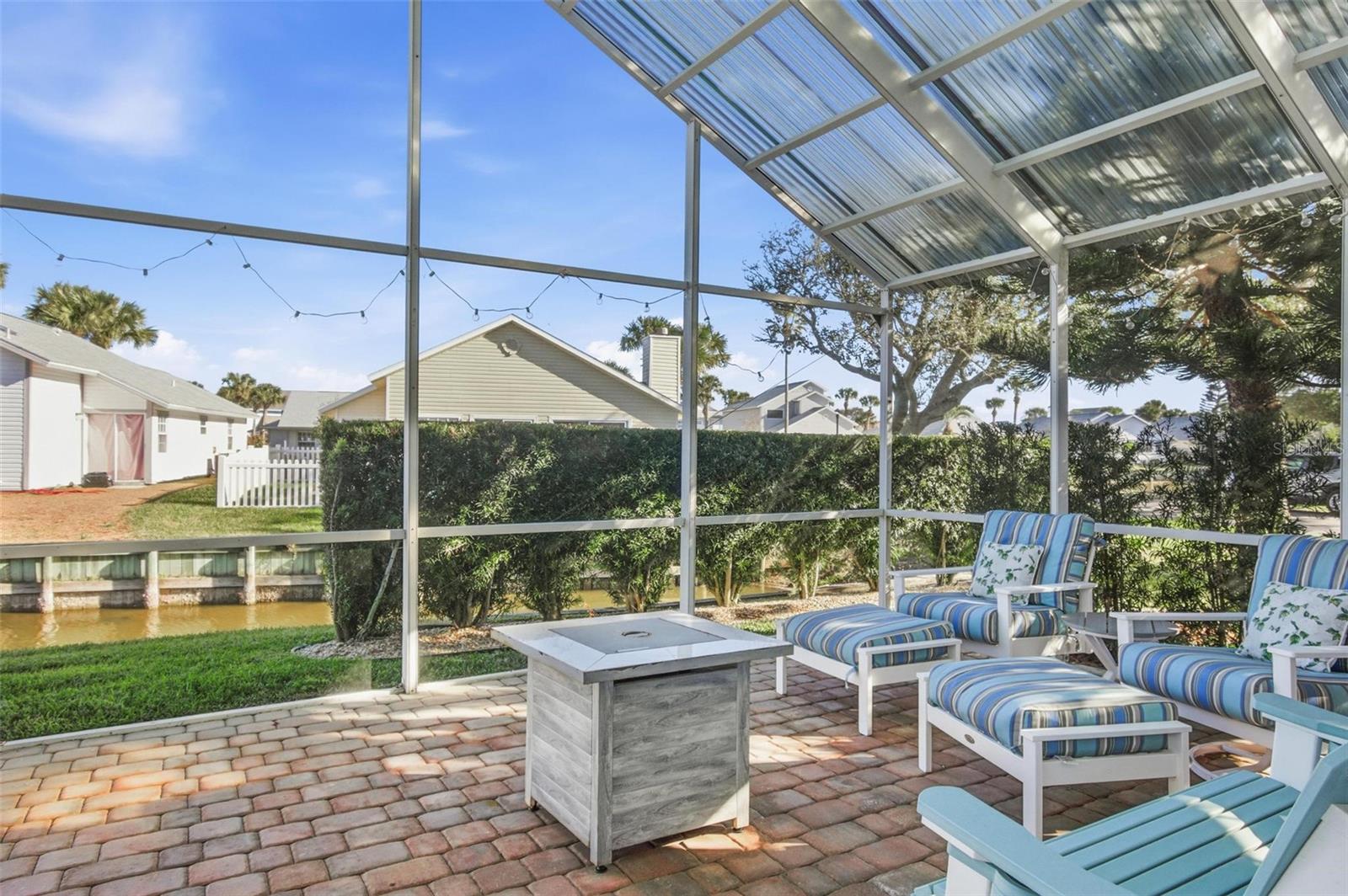 35 BEDFORD DR