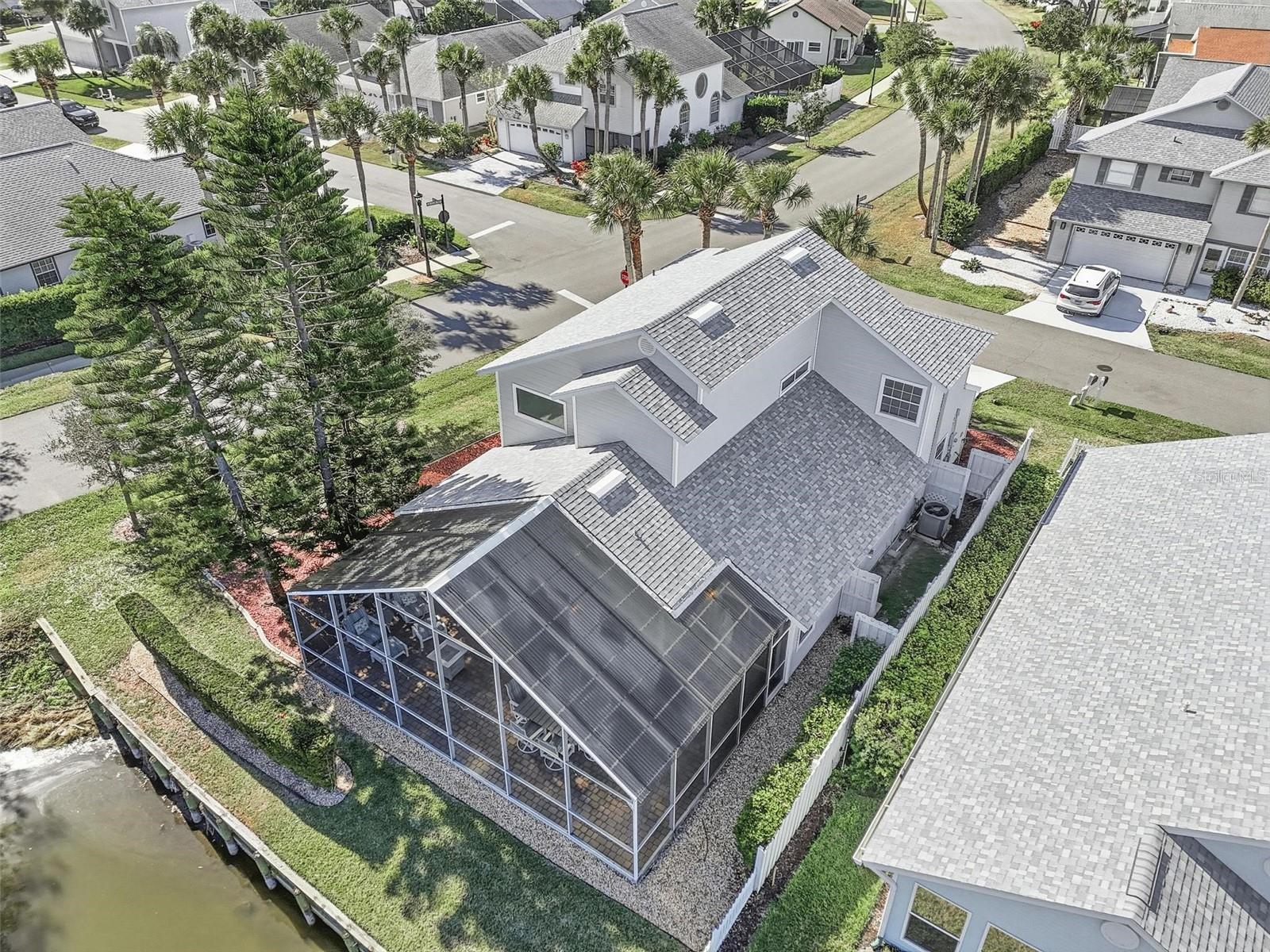 35 BEDFORD DR