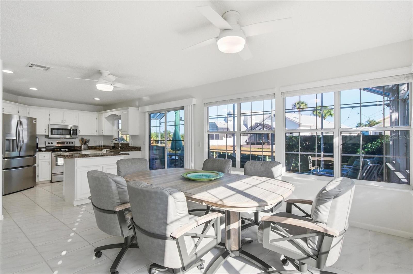 35 BEDFORD DR