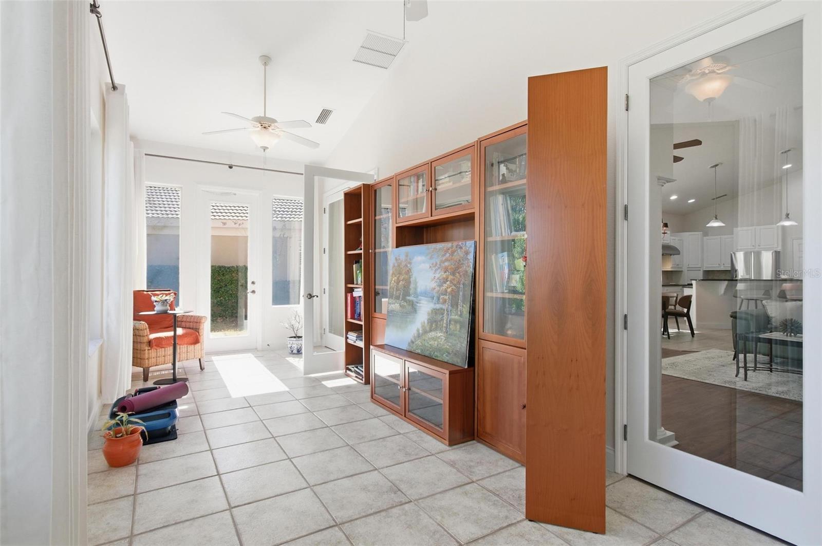 33 MARSHVIEW LN