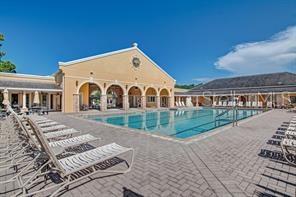33 MARSHVIEW LN