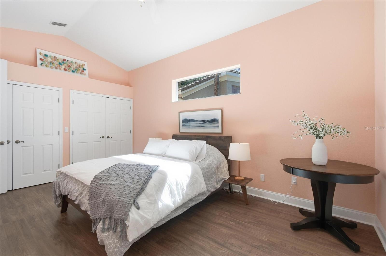33 MARSHVIEW LN