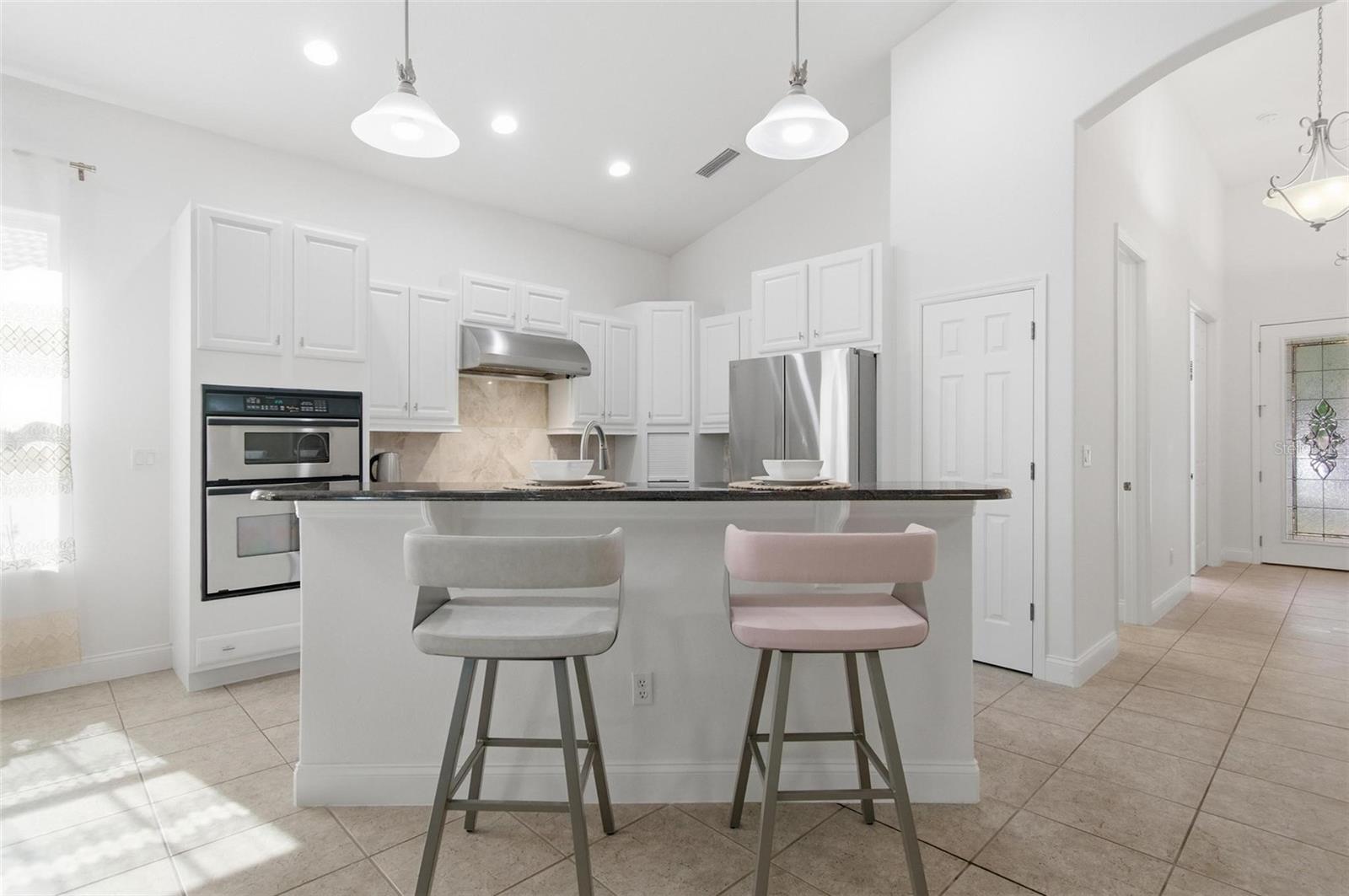 33 MARSHVIEW LN