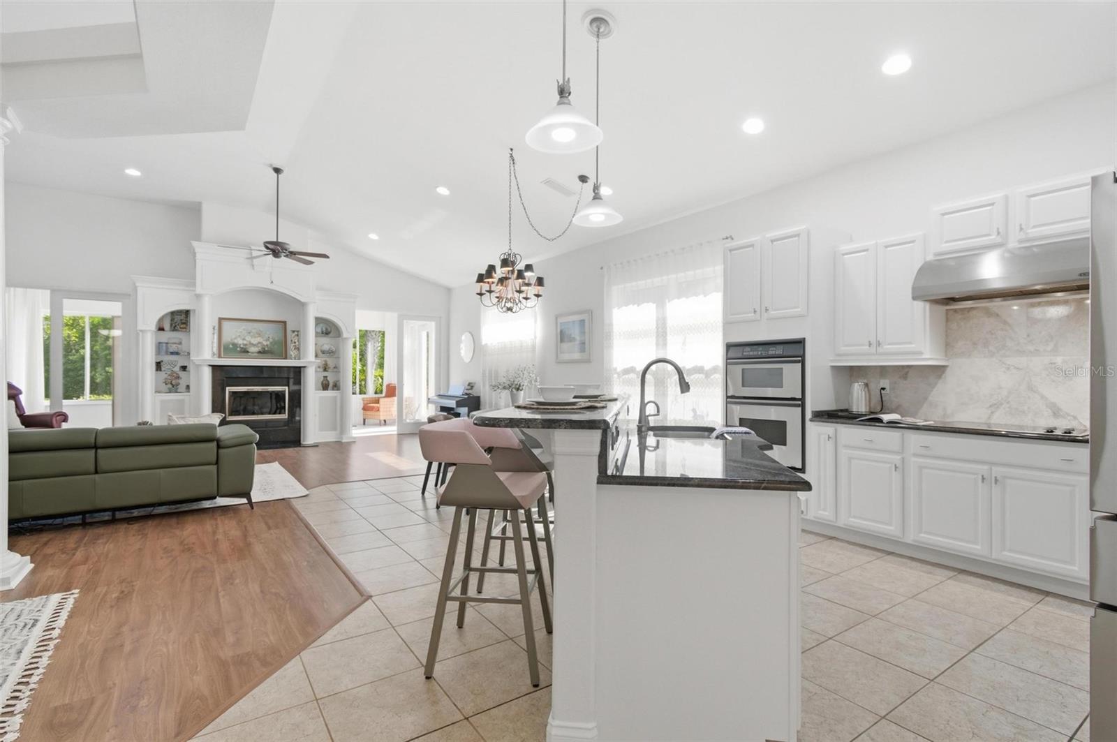 33 MARSHVIEW LN