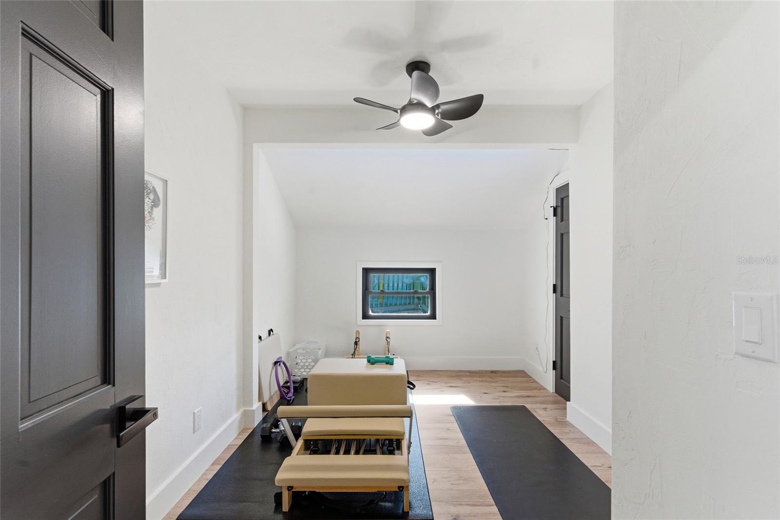 1604 S OCEAN SHORE BLVD