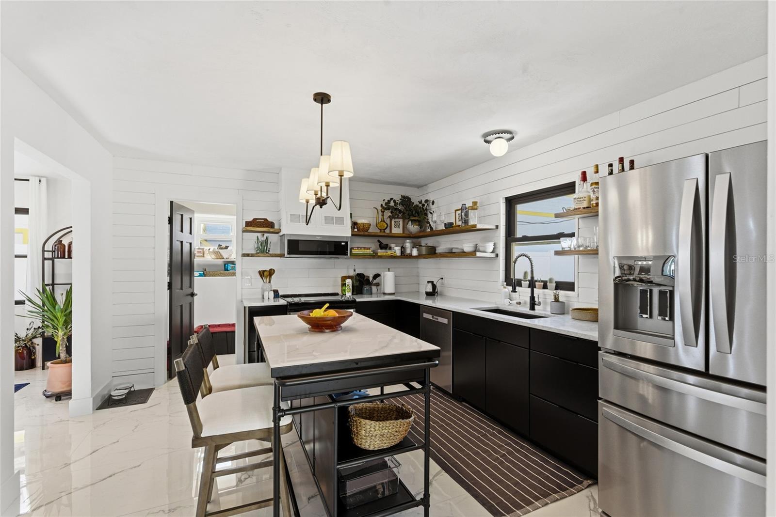 1604 S OCEAN SHORE BLVD