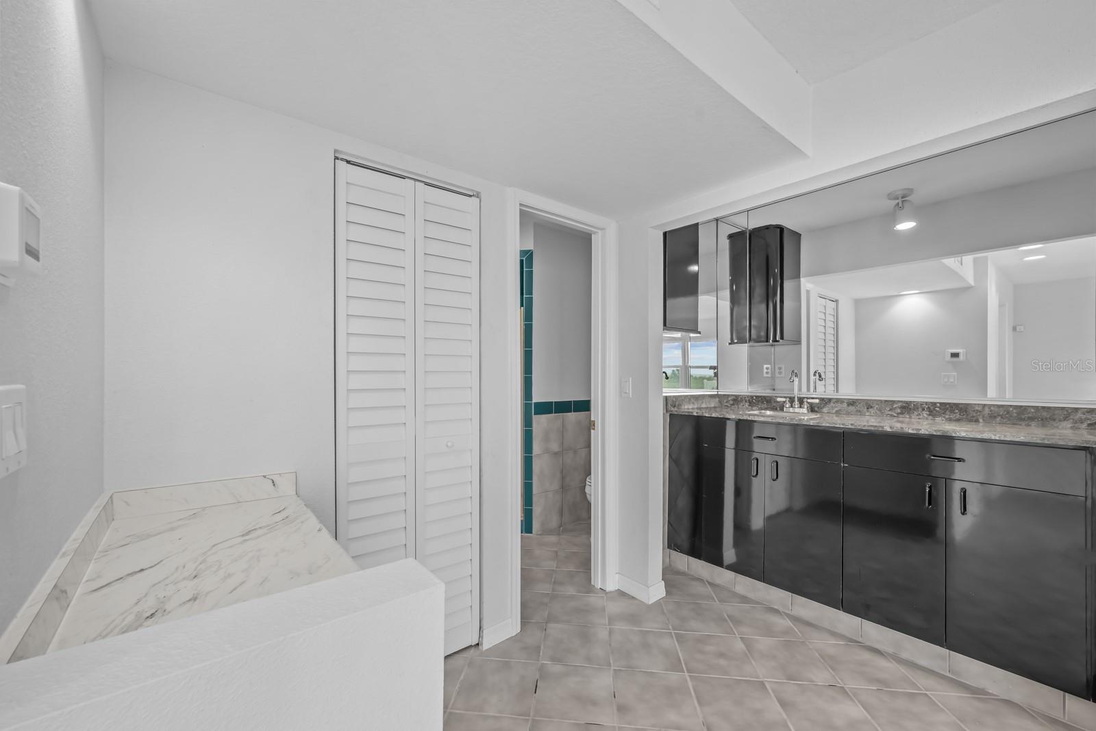 2680 S OCEAN SHORE BLVD #102