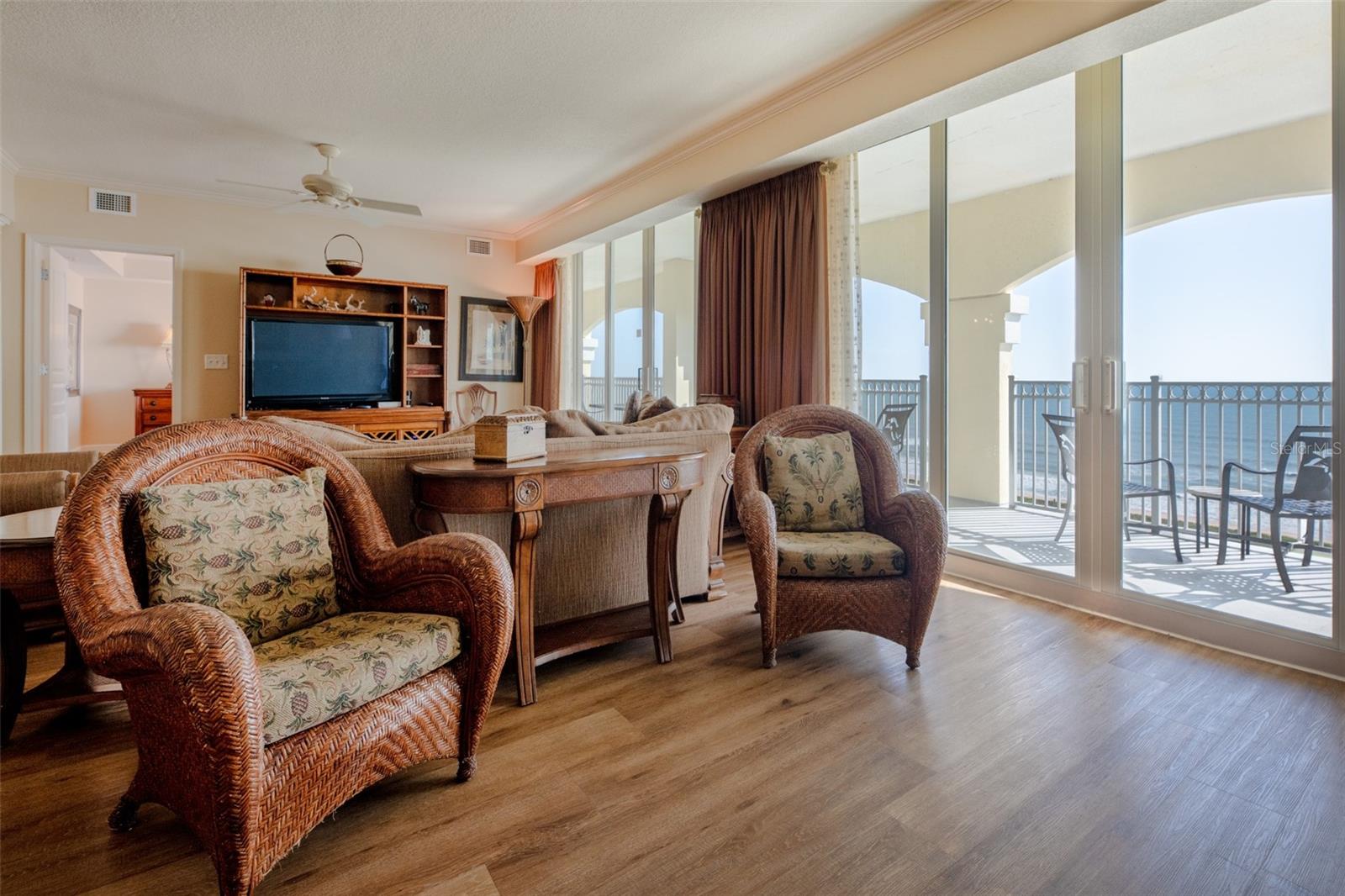 200 OCEAN CREST UNIT 1012 DR