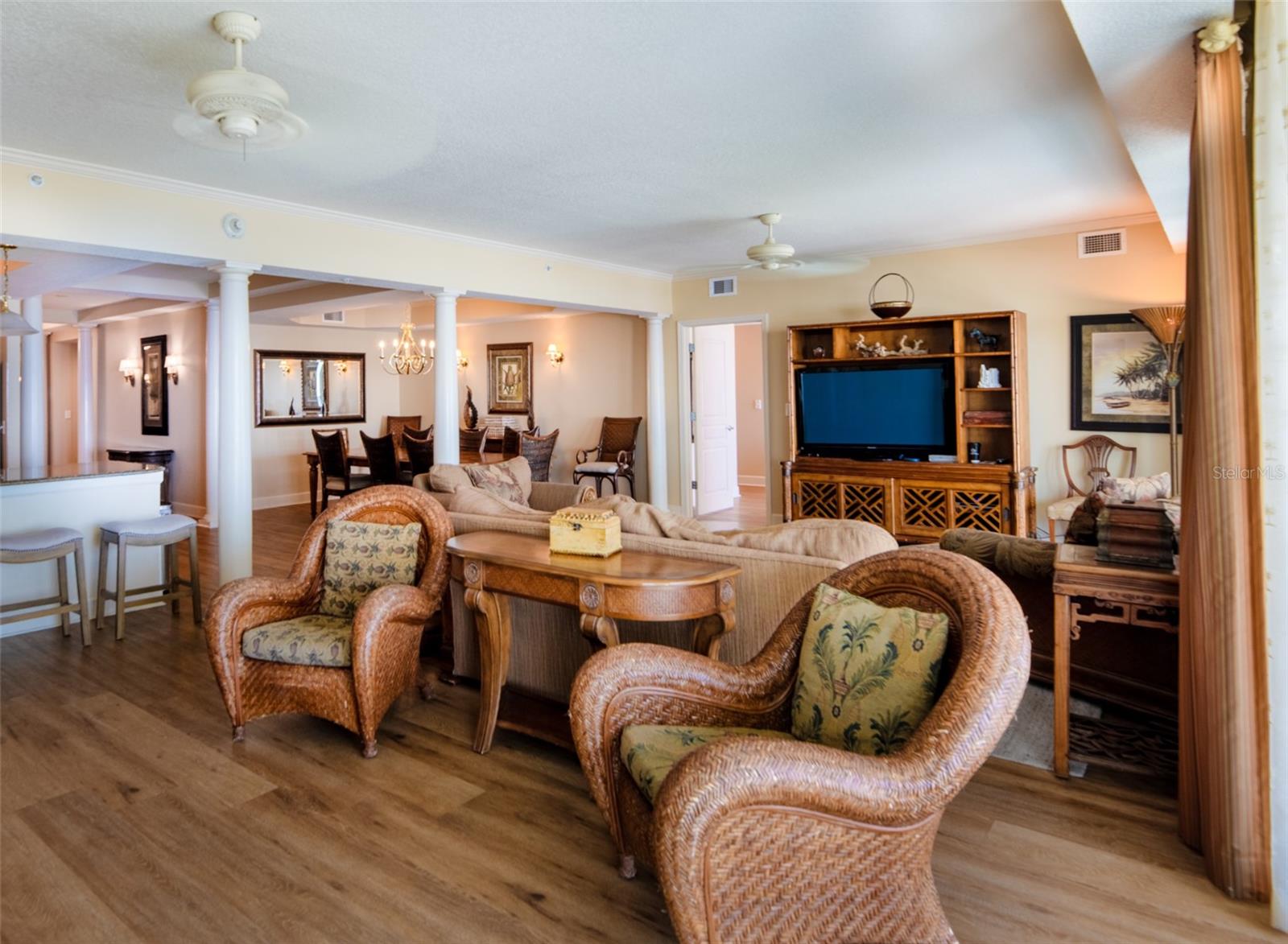 200 OCEAN CREST UNIT 1012 DR