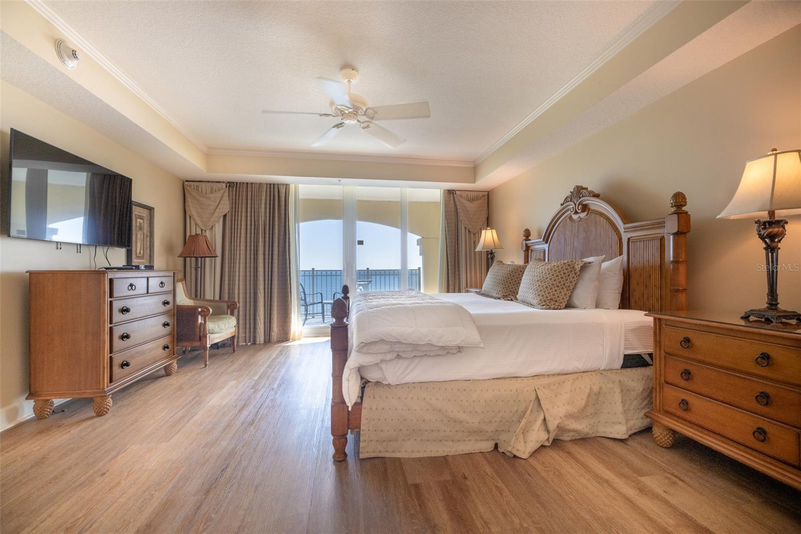 200 OCEAN CREST UNIT 1012 DR