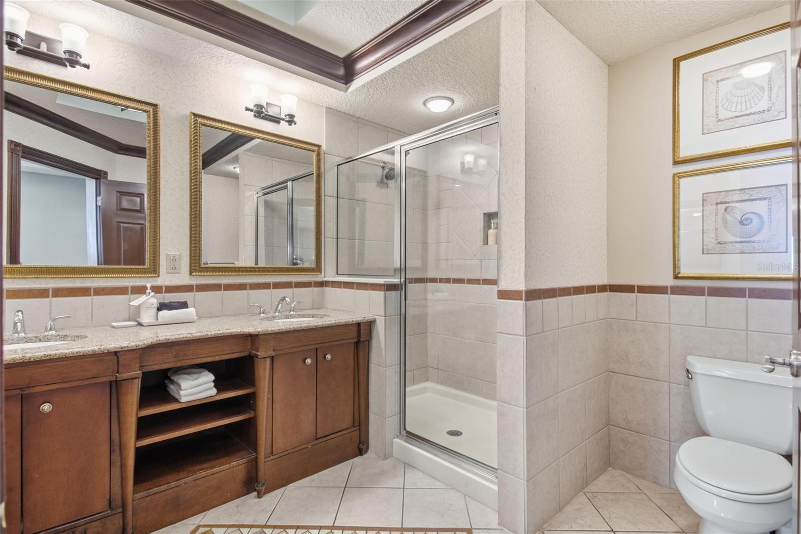 200 OCEAN CREST DR #635