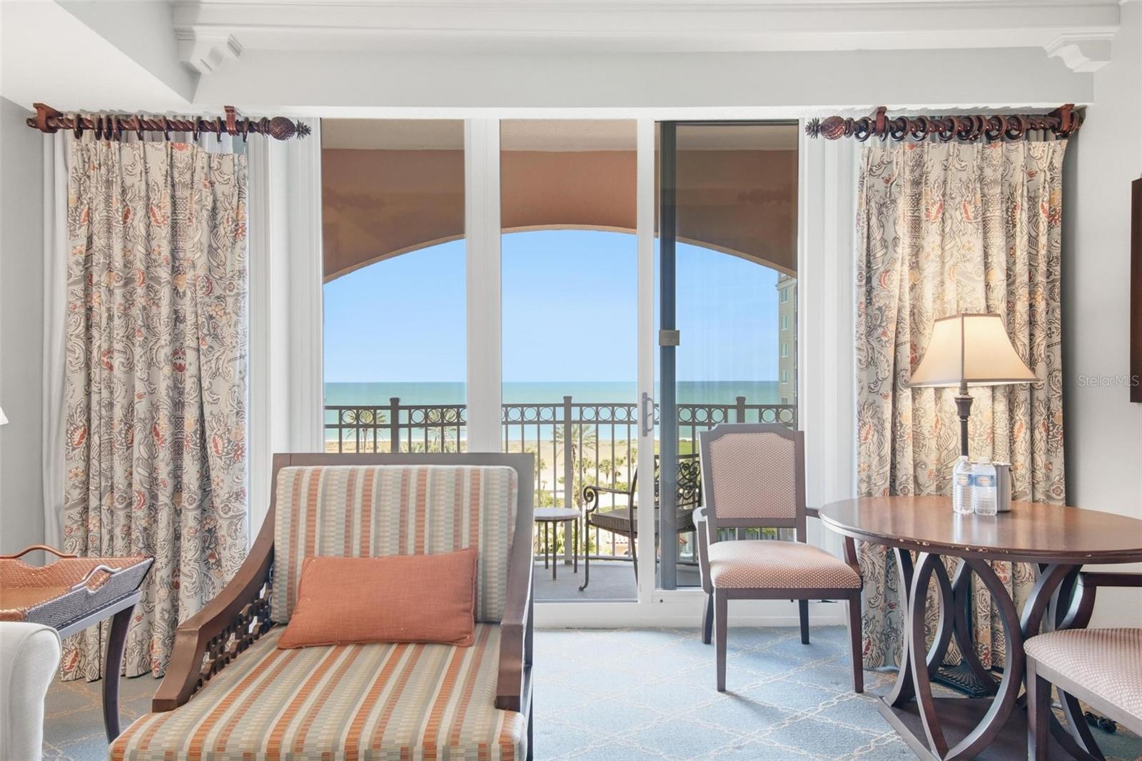 200 OCEAN CREST DR #635