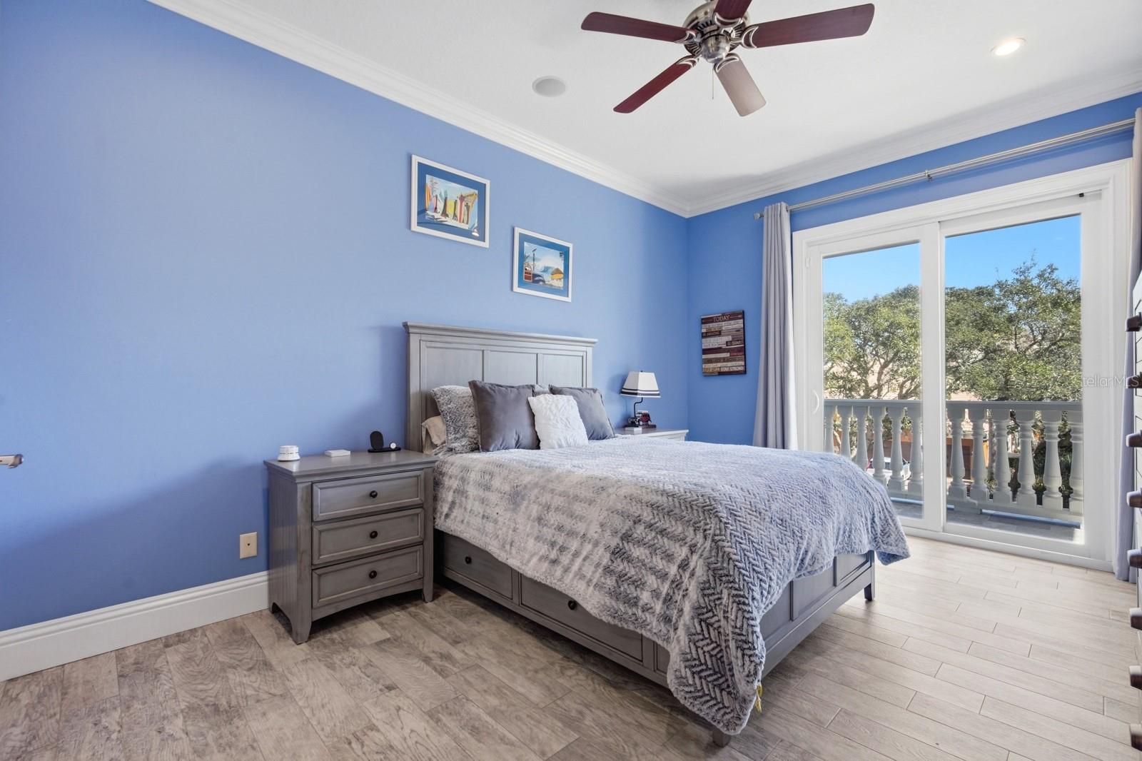 11 OCEAN OAKS LN